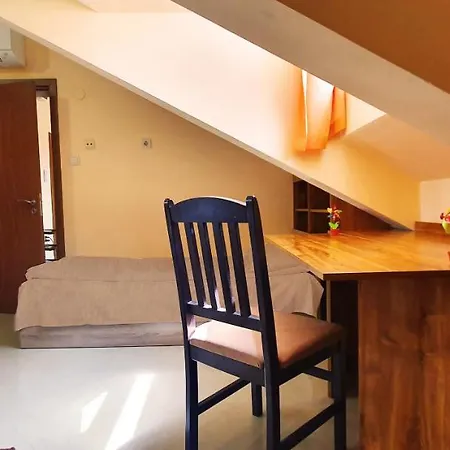 Floor Two Bedroom In Burgas
