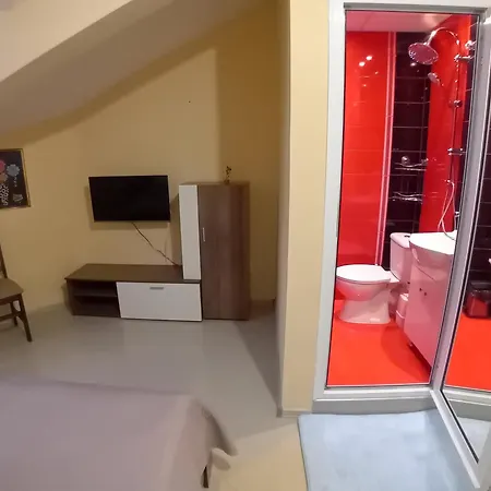 Floor Two Bedroom In *